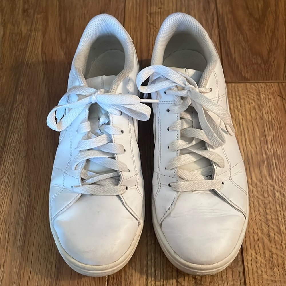Nike White Court Royale Sneakers Women’s Size 6.5